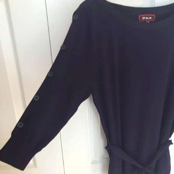 NWOT ☆ Dahia Navy Blue Tie Waist Sweater Size L - Picture 2 of 8